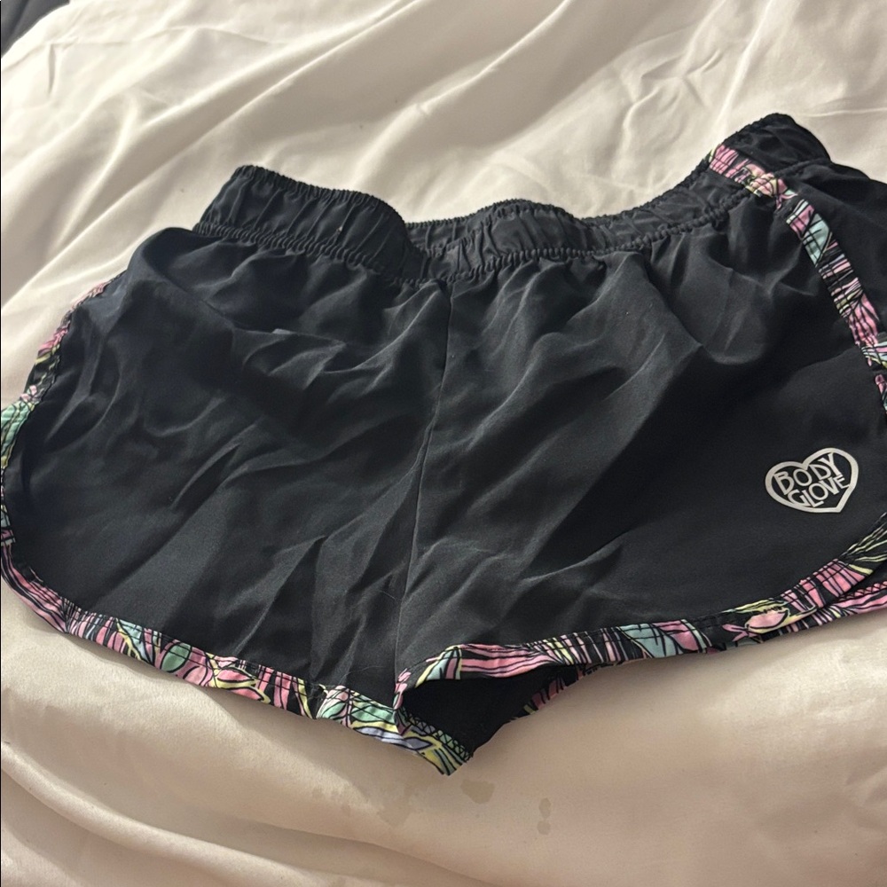 FINAL MARKDOWN Body Glove Girls Black Shorts with Colorful Trim 8